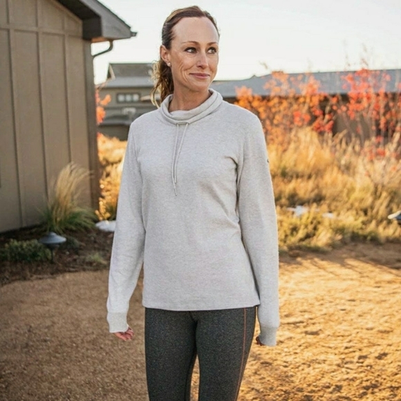 KJUS | Kessy II Cotton Cashmere Sweater - Silver Fog - Picture 9 of 9